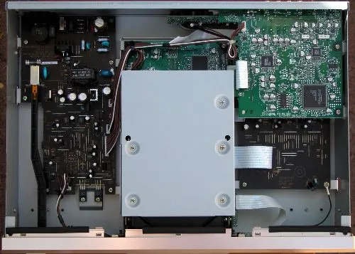 Figure 1 from the Denon DVD-2200 review